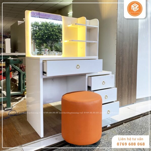 Bàn trang điểm nhựa BTD-N09 có thiết kế hiện đại, sang trọng